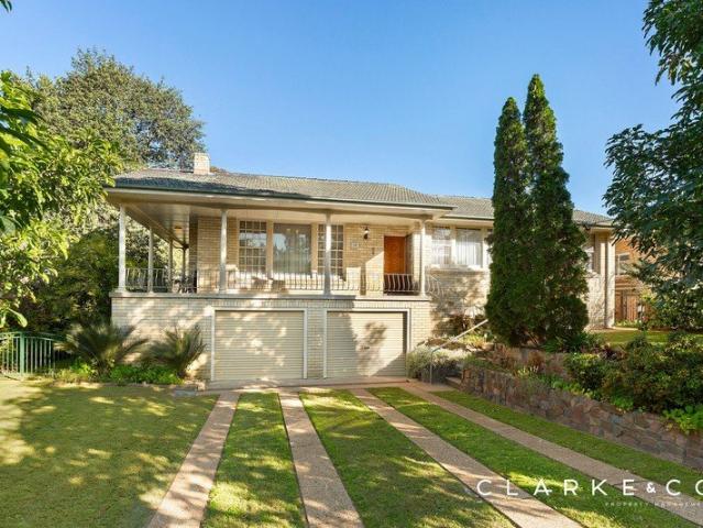 A TIMELESS CLASSIC IN A DREAMY, SOUGHT AFTER NEIGHBORHOOD!