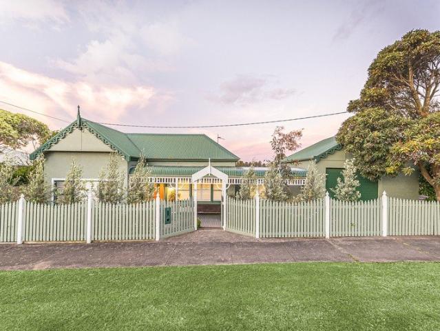 A timeless cottage, an exceptional transformation, and a whole new perspective on central living