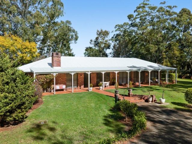 A Timeless Country Estate, in the Heart of Highfields
