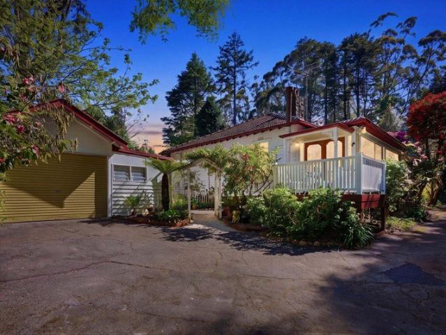 A Timeless Hills Treasure with an Extraordinary View