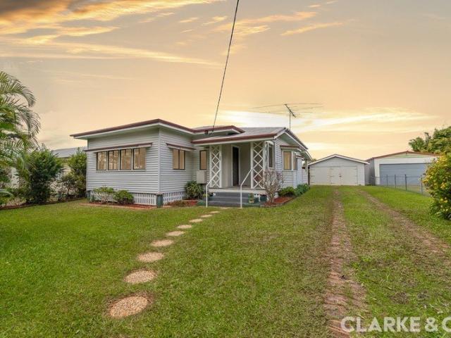 A Timeless Queenslander with Heart, Soul and Stunning Hinterland Views