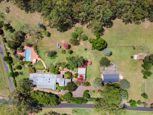 A Timeless Rural Escape on 16 Picturesque Acres