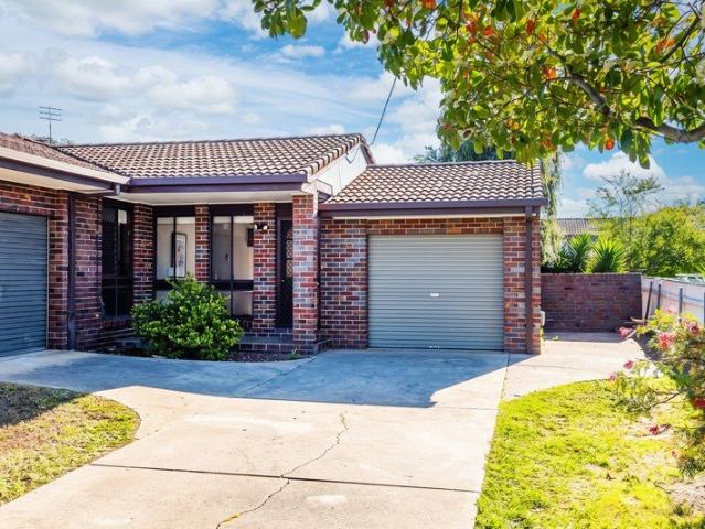 A Townhouse with Character, Space & Location!