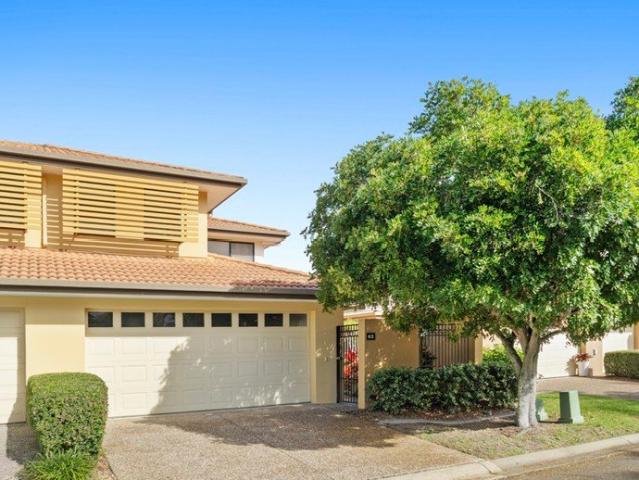 A Townhouse Offering Space and Lifestyle