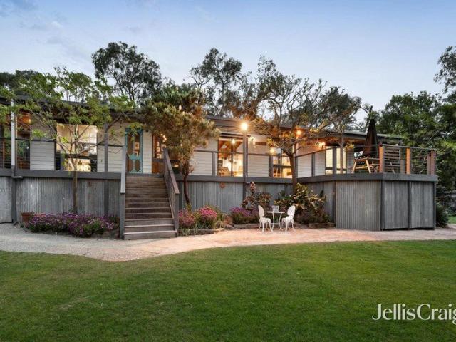 A Tranquil Hideaway amongst the treetops