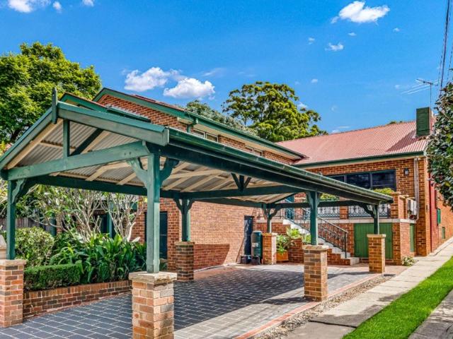 Private & Cozy Self Contained Unit Baulkham Hills / Near Castle Hill