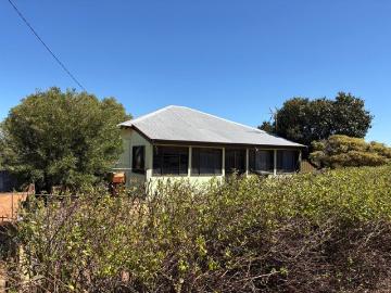 Northampton, Chapman Valley, Peak Island, Western Australia