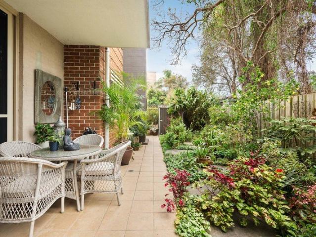 A Tropical Garden Oasis with 100sqm+ Courtyard & House Like Proportions