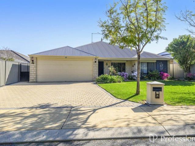A True Blue Family Home With Room For Everyone