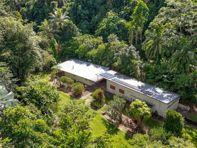 A True Rainforest Hideaway in the Mission Beach Hinterland, Tropical NQ