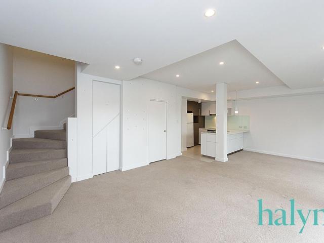 A truly magnificent split level apartment!