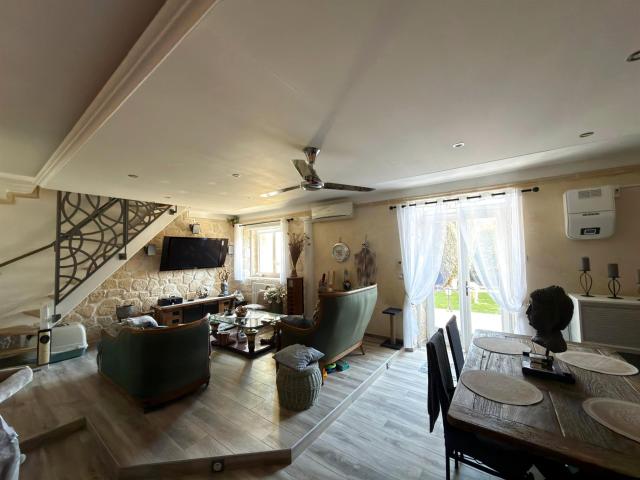 À Uzès. Bel appartement avec jardin 53m² Uzès
