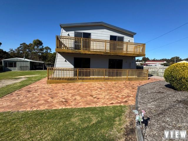A Unique Coastal Retreat