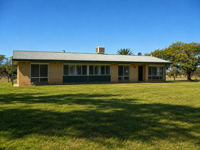 A unique country lifestyle opportunity in TAPLAN