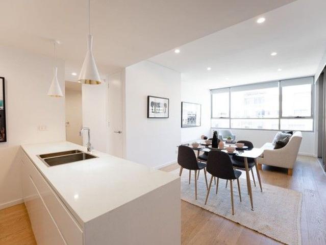 A unique opportunity for both living and investment, offering proximity to all your needs!