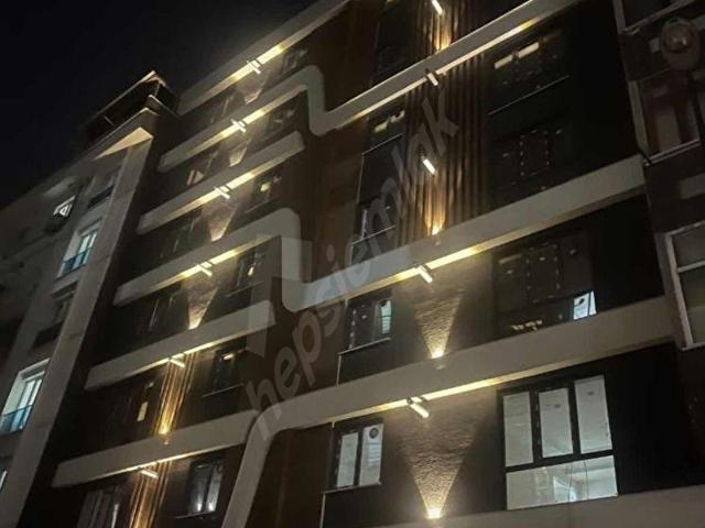 AĞUSTOS TESLİM 85NET,2+1,EBEVEYN BANYO,MUHTEŞEM KONUM
