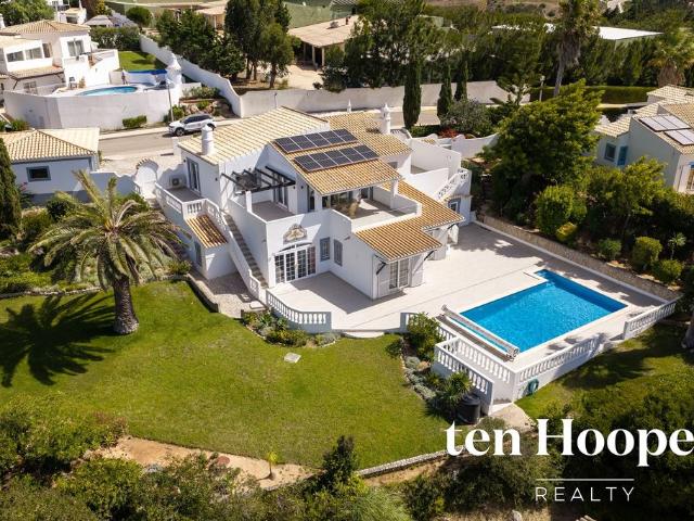 à venda Mansão alto padrão de 176 m2, Budens, Portugal