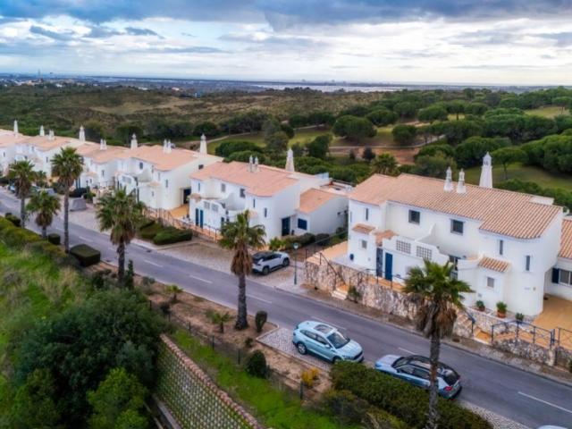 à venda Mansão alto padrão de 220 m2, Junqueira, Castro Marim, Faro