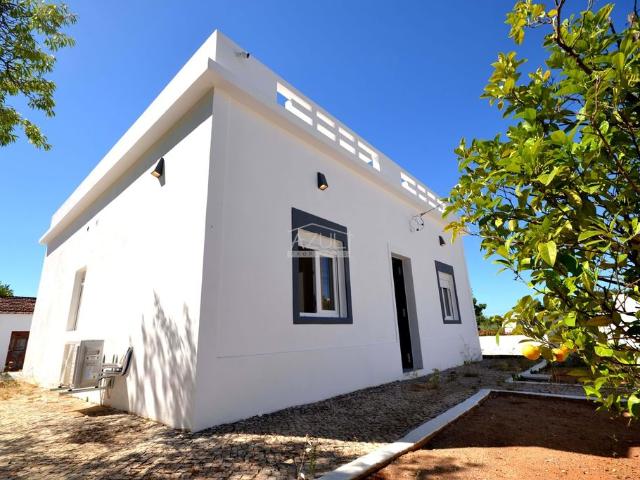 à venda Mansão de 71 m2, Loulé São Clemente e São Sebastião, Portugal