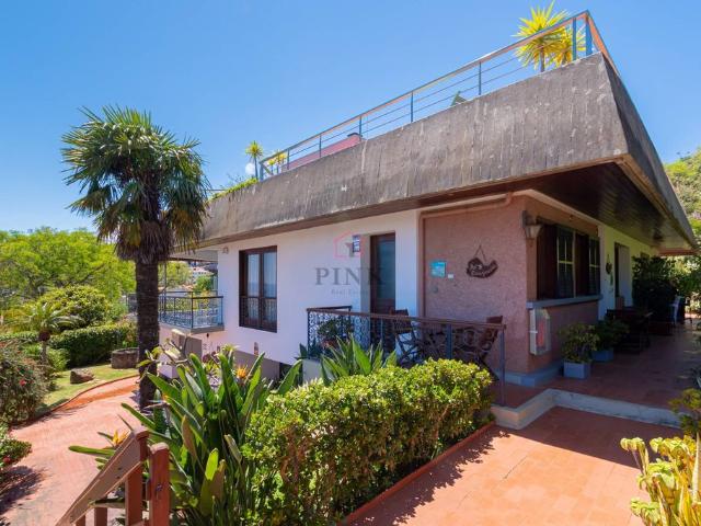 à venda Exclusiva mansão de 362 m2, Água de Pena, Madeira