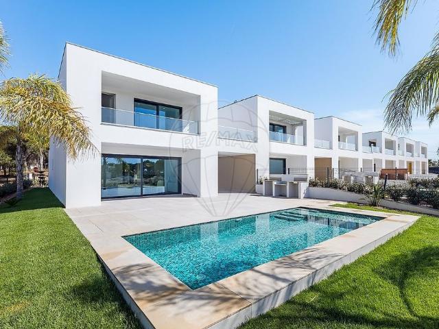 à venda Mansão de alto padrão de 148 m2, Quarteira, Portugal