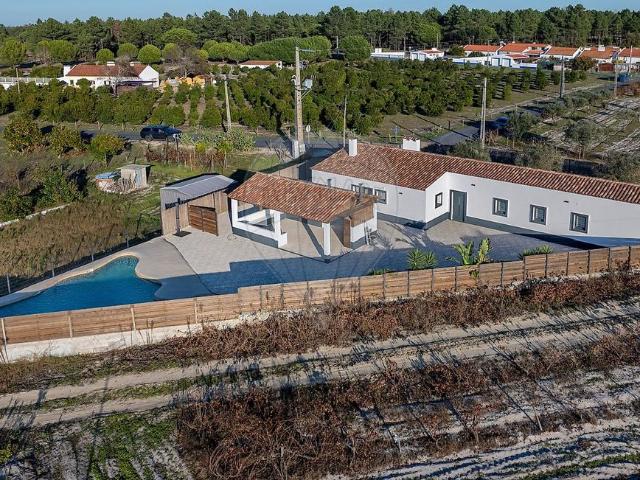 à venda Exclusiva mansão de 3 dormitórios, Grândola, Portugal