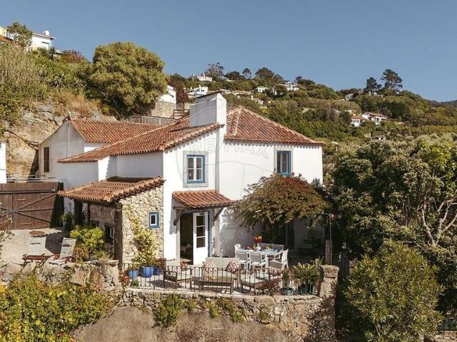 à venda Mansão alto padrão de 205 m2, Colares, Portugal