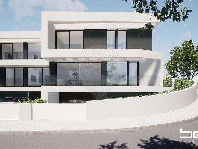 à venda Mansão de alto padrão de 220 m2, Estômbar e Parchal, Portugal