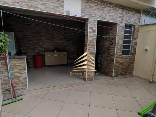 A venda ótima casa térrea com 106m² construído, com 2 dormitórios sendo 1 com suíte, próximo do Lago