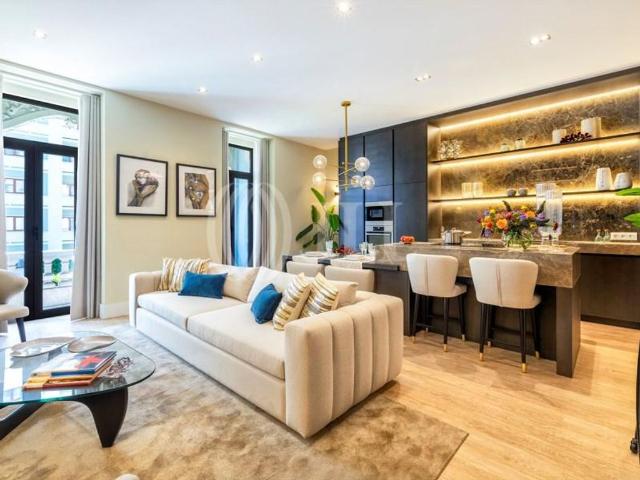 à venda Apartamento de alto padrão, Marques de Pombal Coracao de Jesus, Lisboa