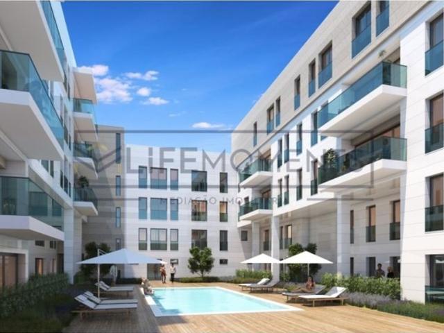à venda Apartamento de alto padrão, Amadora, Portugal