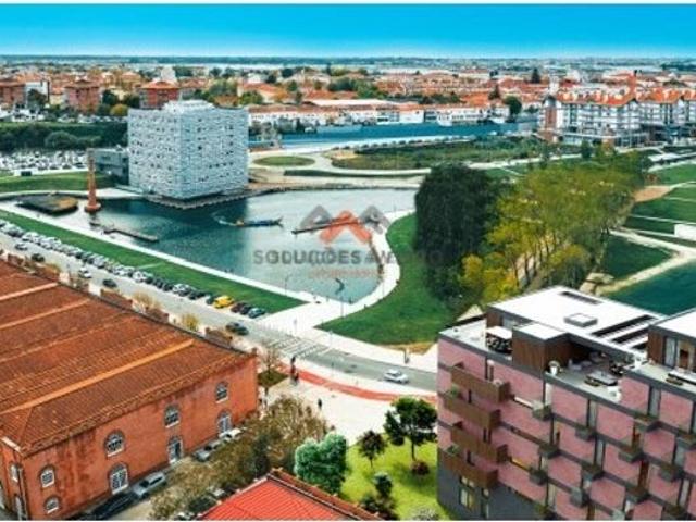 à venda Luxuoso apartamento de 270 m2, Cais Fonte Nova, Aveiro
