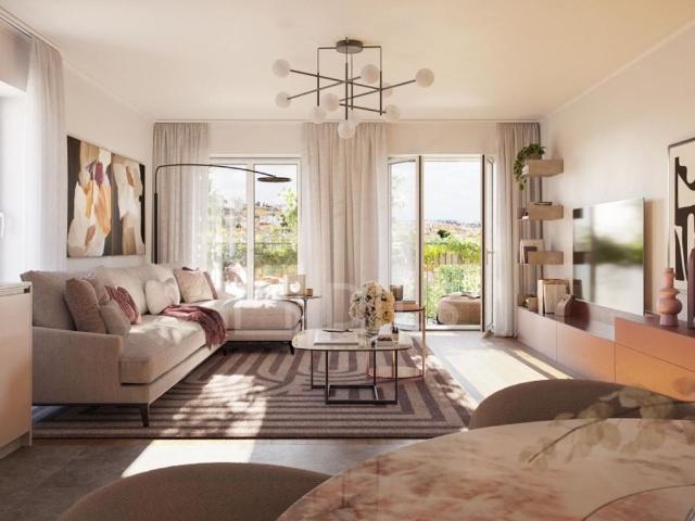 à venda Apartamento de alto padrão de 139 m2, Mina, Amadora, Lisboa