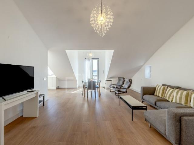 à venda Apartamento de alto padrão de 141 m2, Santos Sao Paulo, Lisboa