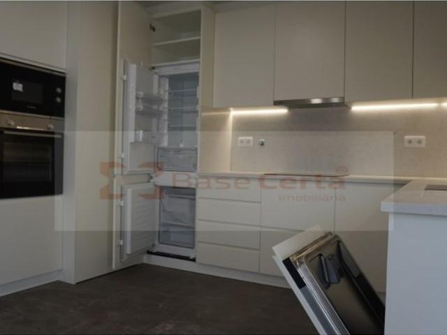à venda Apartamento de alto padrão de 146 m2, Calcada de Carriche, Lisboa