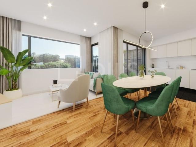 à venda Apartamento de alto padrão de 153 m2, Marginal, Porto