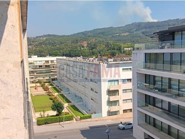 à venda Apartamento de alto padrão de 150 m2, Santo Tirso, Portugal