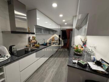 à venda Apartamento de alto padrão de 160 m2, Canecas, Odivelas, Lisboa