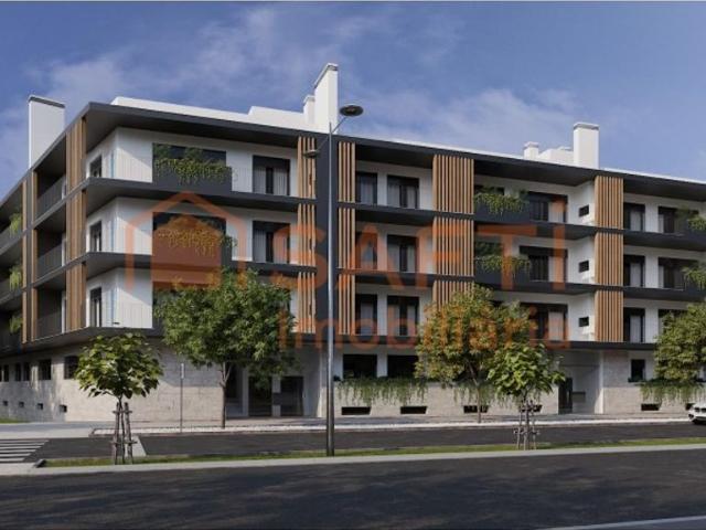 à venda Apartamento de alto padrão de 166 m2, Entroncamento, Portugal