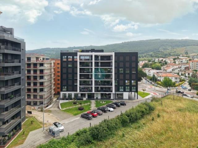 à venda Apartamento de alto padrão de 170 m2, Braga, Portugal