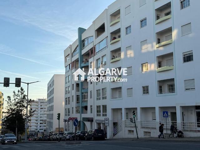 à venda Apartamento de alto padrão de 171 m2, Quarteira, Portugal