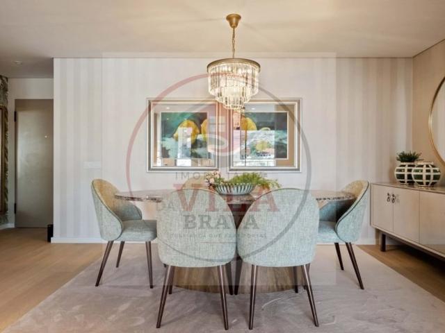 à venda Apartamento de alto padrão de 174 m2, Funchal, Madeira