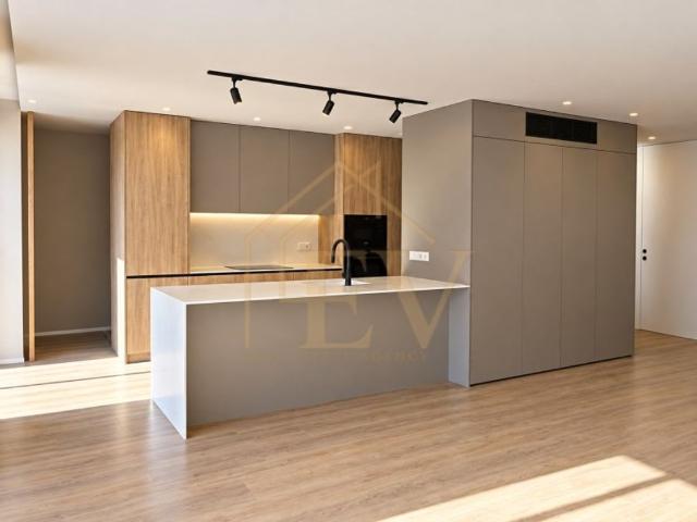 à venda Apartamento de alto padrão de 179 m2, Guimarães, Braga