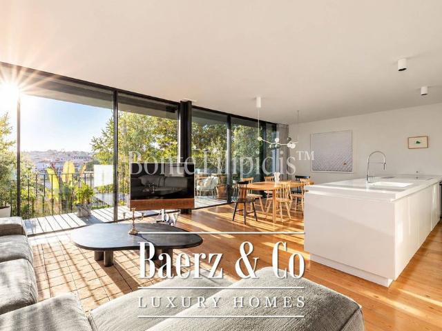 à venda Apartamento de alto padrão de 179 m2, Misericórdia, Lisboa