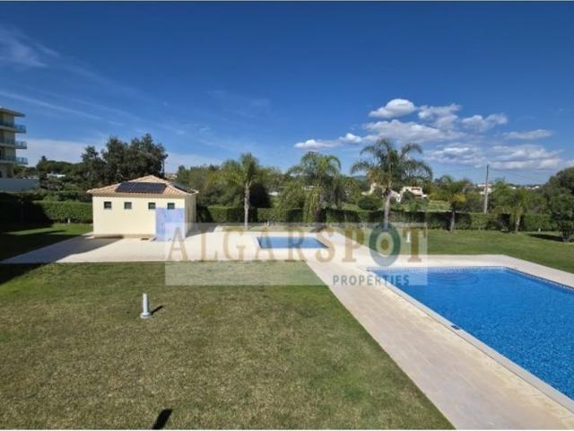 à venda Apartamento de alto padrão de 193 m2, Loulé, Faro