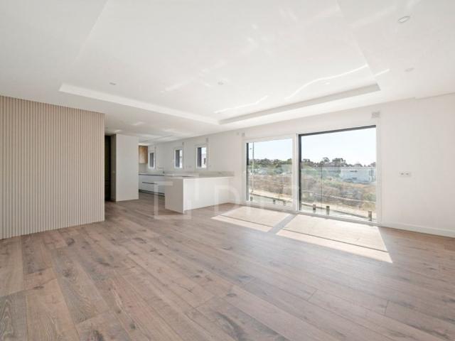 à venda Apartamento de luxo de 197 m2, Vale Flores, Almada, Setúbal