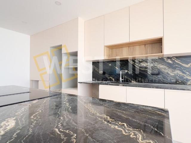 à venda Apartamento de alto padrão de 195 m2, Santa Cruz, Torres Vedras, Lisboa