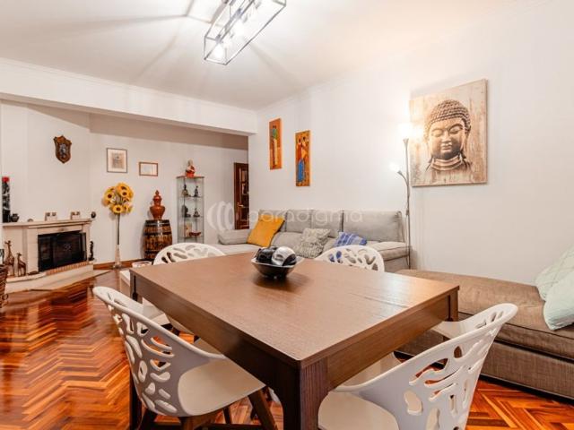à venda Apartamento de alto padrão de 100 m2, Loures, Lisboa