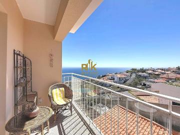 à venda Luxuoso apartamento de 105 m2, Caniço, Madeira