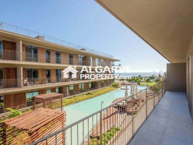 à venda Apartamento de alto padrão de 109 m2, Quarteira, Faro